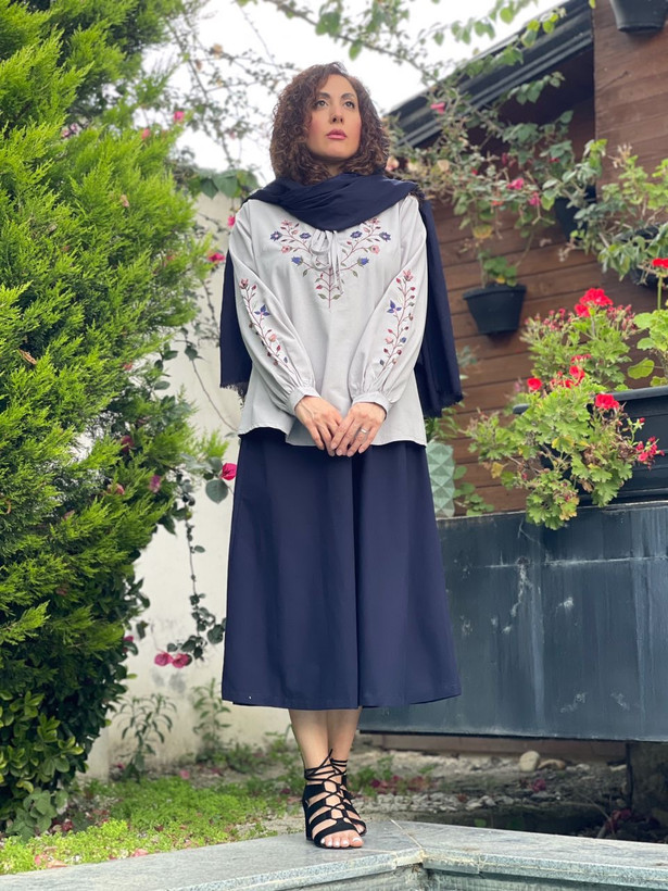 شومیز گلدوزی دلناز