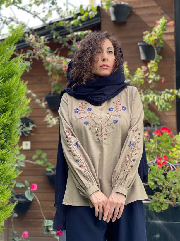 شومیز گلدوزی دلناز